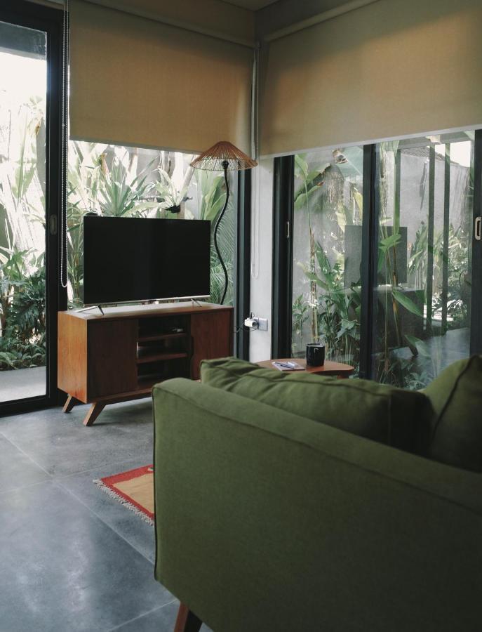 T Lofts Apartemen *